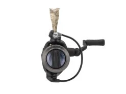 Lews American Hero Camo Spinning Reel -Outlet Fishing Store lews americanherocamo front 41 02 lew 10026b